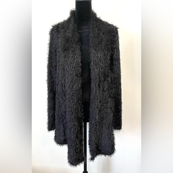 Magaschoni Black Open Front Cardigan
Soft Fuzzy Eyelash Fringe Sweater Women XL - Picture 3 of 11